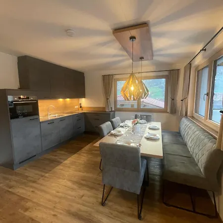 아파트 Mountain *