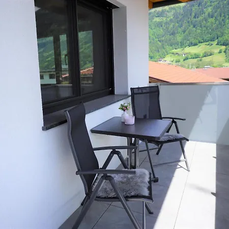 Mountain Apartment *