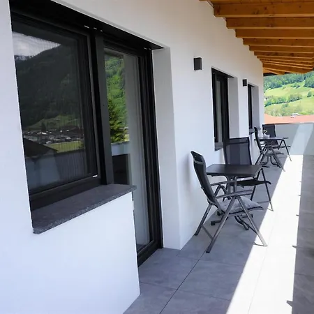 Mountain Apartment *